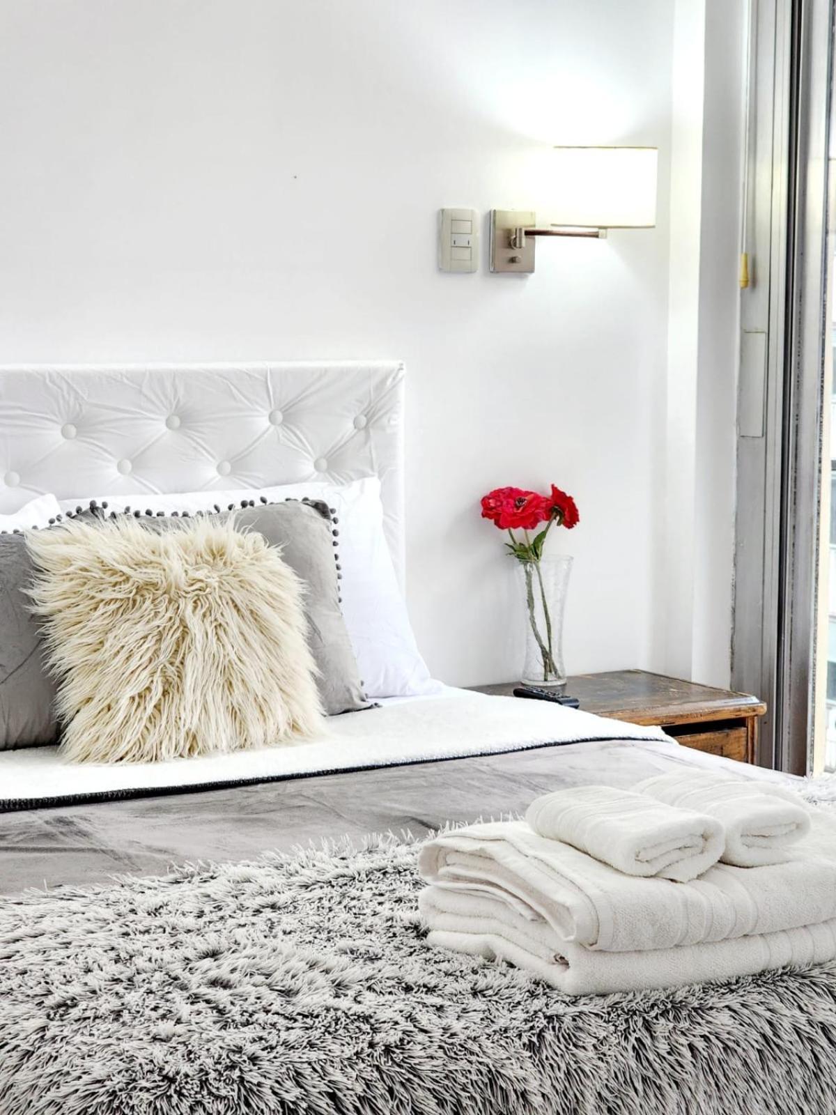 Av Cordoba 2 Ambientes Appartement